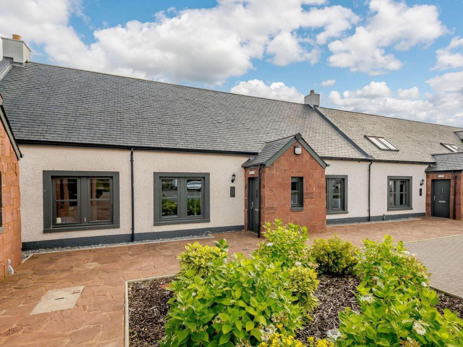 Westertonhill Holiday Lodges Balloch Buitenkant foto